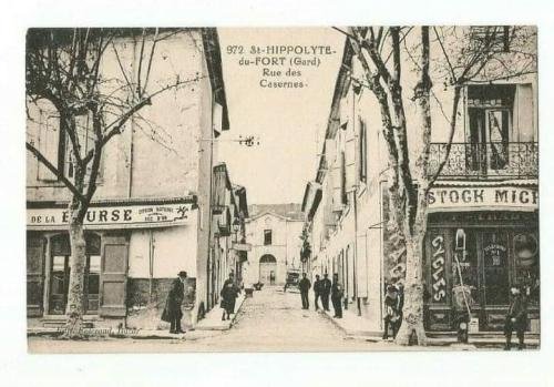 30-St-Hippolyte-du-Fort - Rue des Casernes