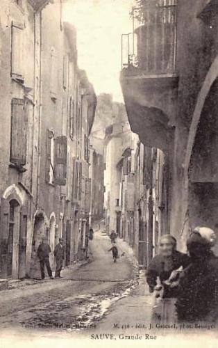 30- Sauve - La grande Rue